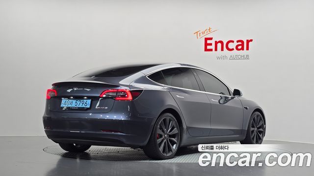 Tesla Model 3 Performance AWD - фото 1