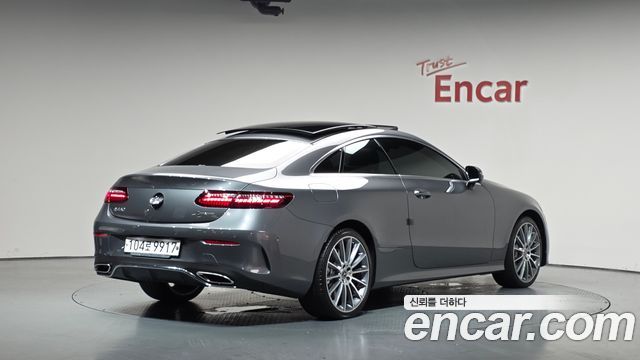 Mercedes-Benz E-Class W213 E450 4MATIC Coupe - фото 0