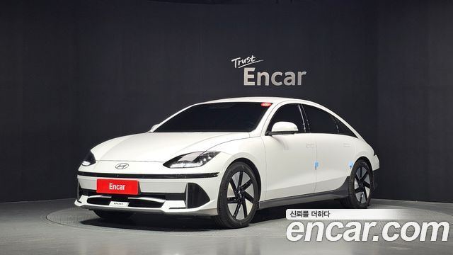 Hyundai Ioniq6 Long Range AWD Prestige - фото 0