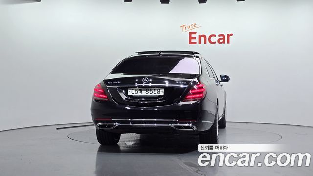 Mercedes-Benz S-Class W222 Maybach S560 4MATIC - фото 3