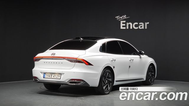 Hyundai Grandeur Новый IG, гибрид Le Blanc - фото 1
