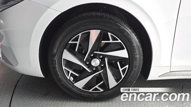 Hyundai Grandeur Новый IG, гибрид Le Blanc - фото 4