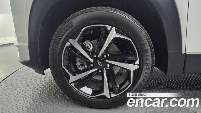 Chevrolet (GM Daewoo) Trailblazer 1.3 Turbo 4WD RS - фото 4