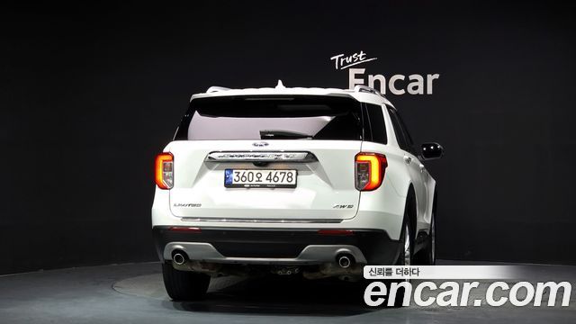Ford Explorer 6-го поколения 2.3 LimIted 4WD - фото 2