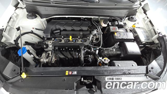 Hyundai Venue 1,6 Premium - фото 4