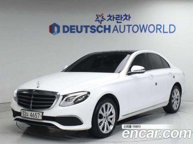 Mercedes-Benz E-Class W213 E300 4MATIC Exclusive - фото 0