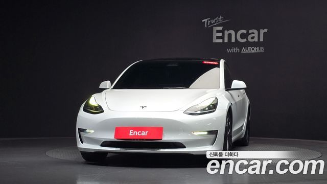 Tesla Model 3 Long Range AWD - фото 1