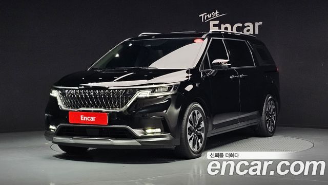 Kia Carnival 4-го поколения 7-Seater Noblesse - фото 0