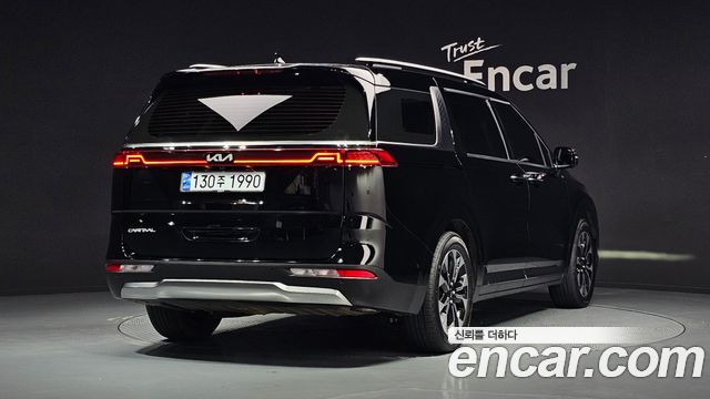 Kia Carnival 4-го поколения 7-Seater Noblesse - фото 1