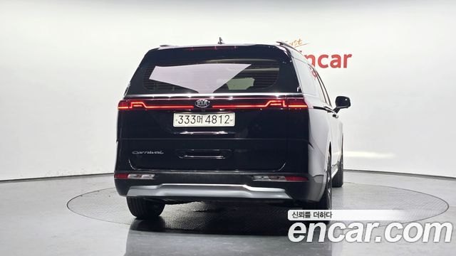 Kia Carnival 4-го поколения 9-Seater Noblesse - фото 2