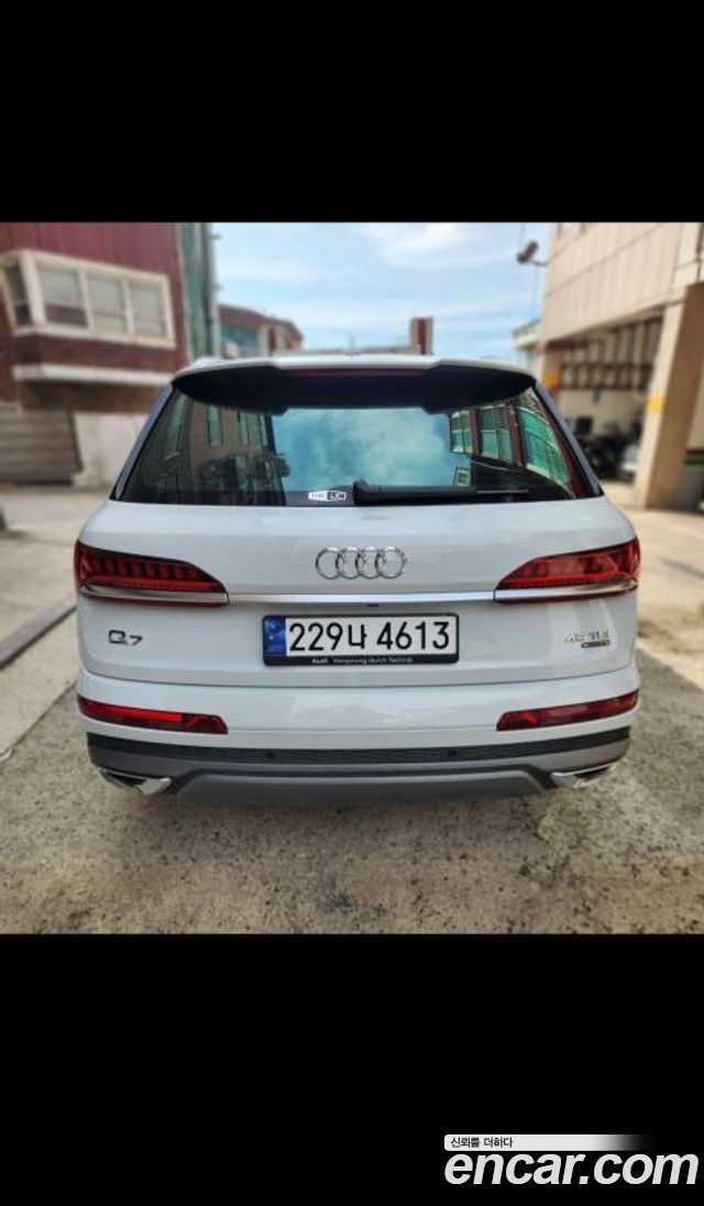 Audi Q7 45 TDI Quattro Premium - фото 2