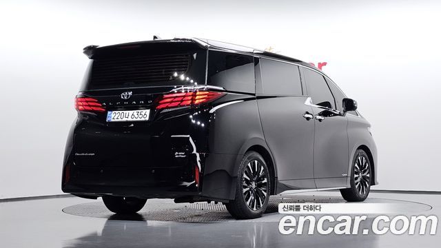 Toyota Alphard 4-го поколения 2.5 HEV Executive AWD - фото 1
