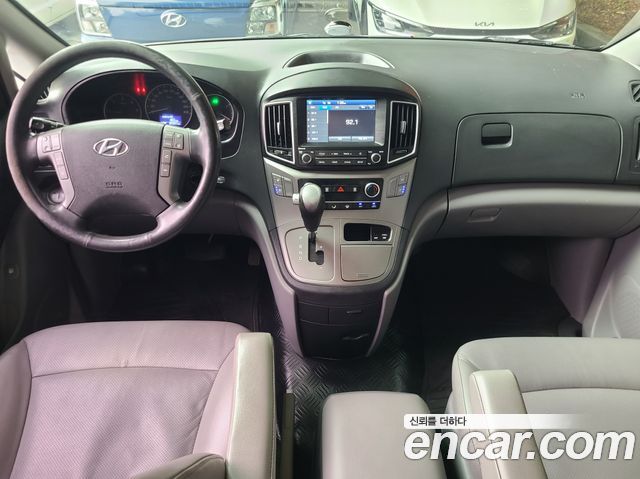 Hyundai Starex Новый Van 5-Seater Modern - фото 4