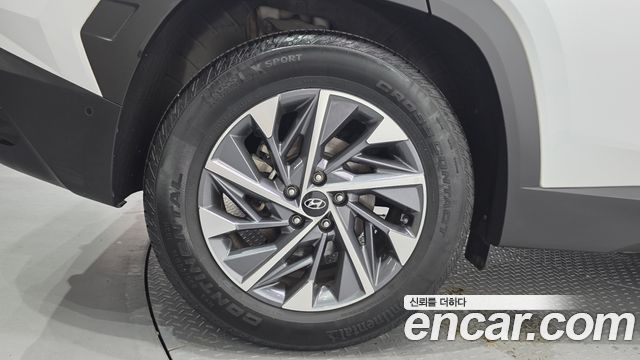 Hyundai Tucson NX4, гибрид Inspiration 2WD - фото 3