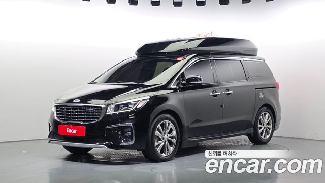 Kia Carnival Новый 9-Seater Hi-Limousine Noblesse Special - фото 0