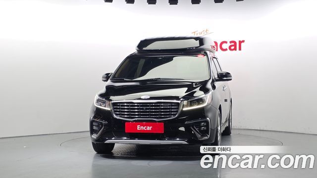 Kia Carnival Новый 9-Seater Hi-Limousine Noblesse Special - фото 2