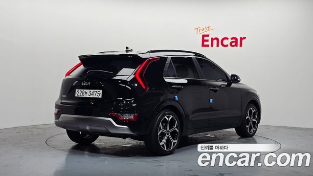 Kia Niro Совершенно новый Trendy - фото 1