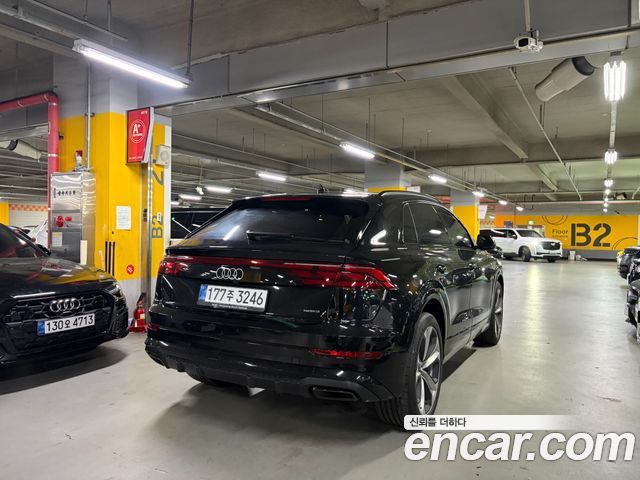 Audi Q8 55 TFSI Quattro Premium - фото 3