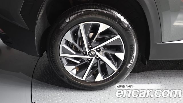 Hyundai Tucson NX4 Diesel 2.0 2WD Premium - фото 4