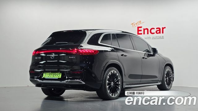 Mercedes-Benz EQS SUV EQS580 4MATIC - фото 1