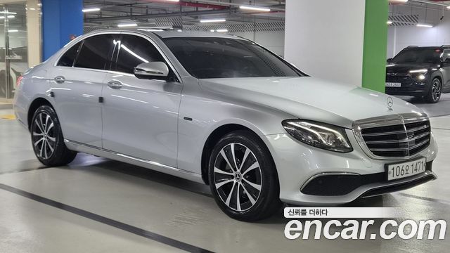 Mercedes-Benz E-Class W213 E300e 4MATIC Exclusive - фото 2