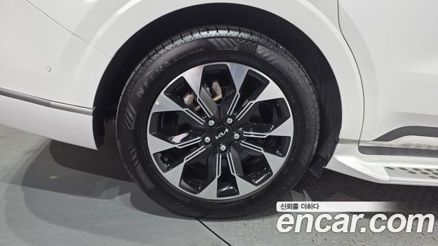 Kia Carnival 4-го поколения 9-Seater Hi-Limousine Signature - фото 4
