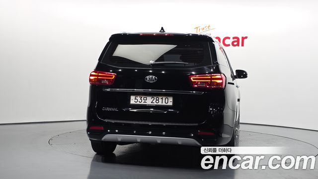 Kia Carnival Новый 9-Seater Noblesse Special - фото 3