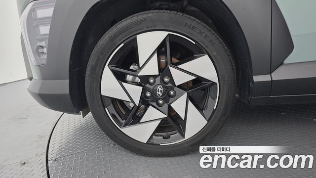 Hyundai Kona SX2 Gasoline 1.6 Turbo 2WD Premium - фото 4