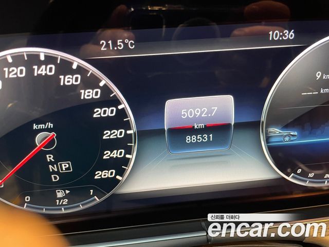 Mercedes-Benz E-Class W213 E300 4MATIC Exclusive - фото 4