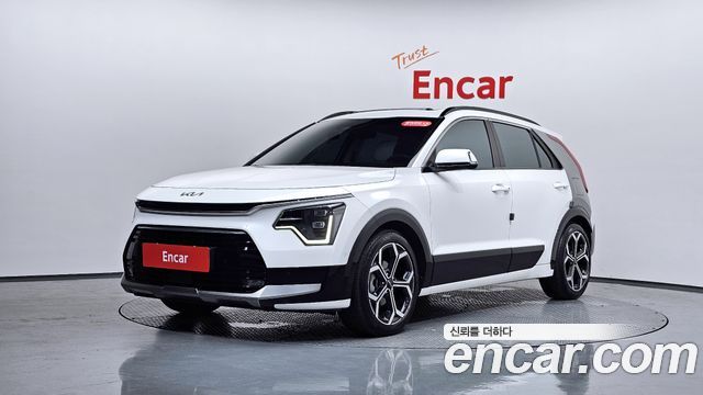 Kia Niro Совершенно новый Signature - фото 0