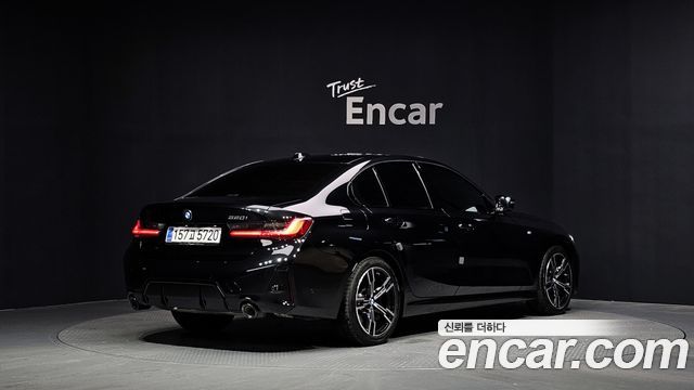 BMW 3-Series G20 320i M Sport - фото 1