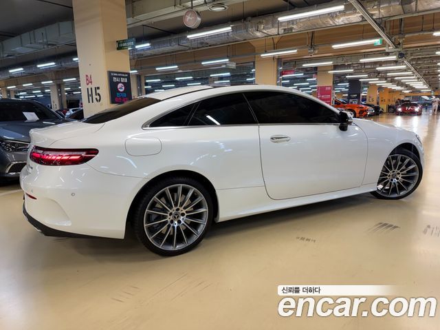 Mercedes-Benz E-Class W213 E450 4MATIC Coupe - фото 3