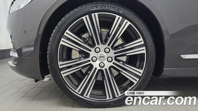 Volvo S90 B6 AWD Ultimate Bright - фото 4