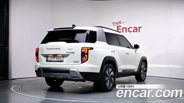 SsangYong Torres Новый HEV 1.5 2WD T5 - фото 1