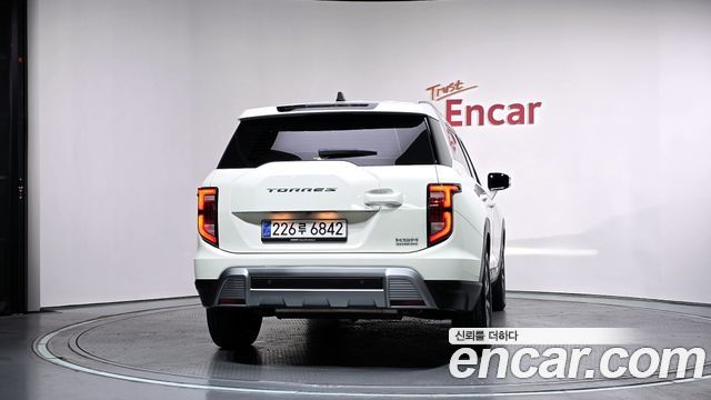 SsangYong Torres Новый HEV 1.5 2WD T5 - фото 3