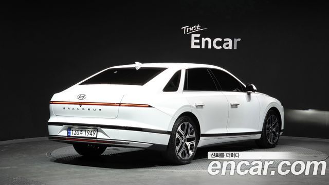 Hyundai Grandeur GN7, гибрид Exclusive - фото 1