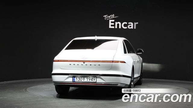 Hyundai Grandeur GN7, гибрид Exclusive - фото 3