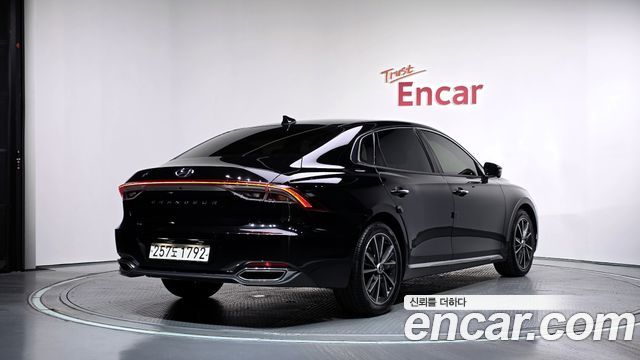 Hyundai Grandeur Новый IG 2.5 Le Blanc - фото 1