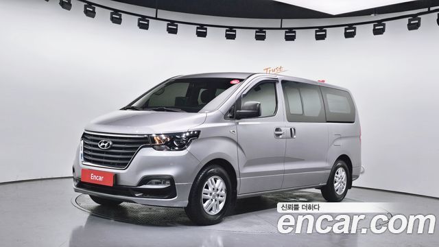 Hyundai Starex Новый Van 5-Seater Modern - фото 0