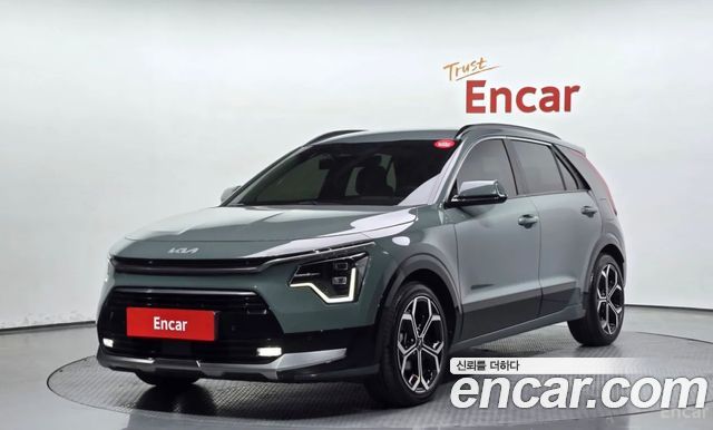 Kia Niro Совершенно новый Signature - фото 0