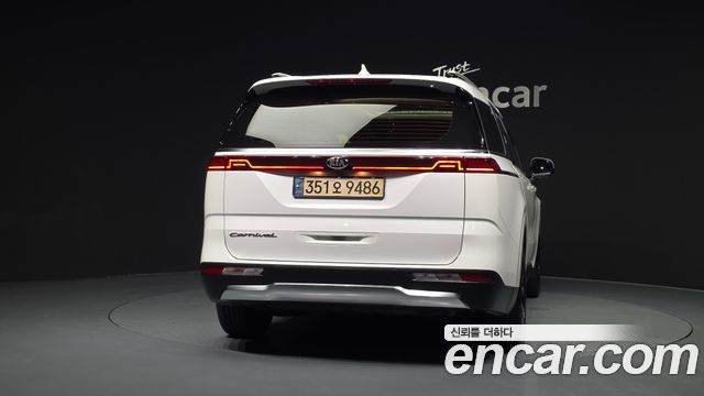 Kia Carnival 4-го поколения 9-Seater Signature - фото 3