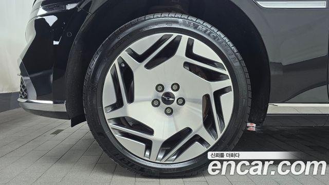 Genesis G90 RS4 Gasoline 3.5 Turbo e-S/C AWD LWB - фото 3