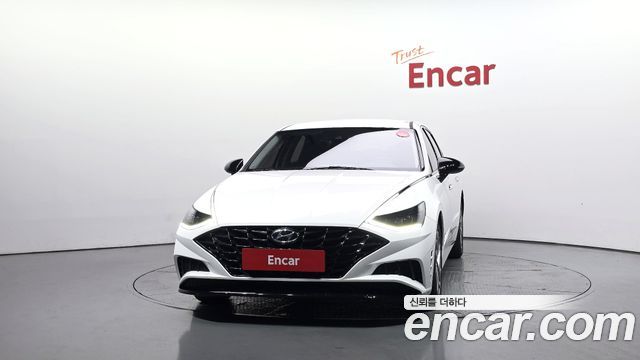 Hyundai Sonata DN8 2.0 Modern - фото 2