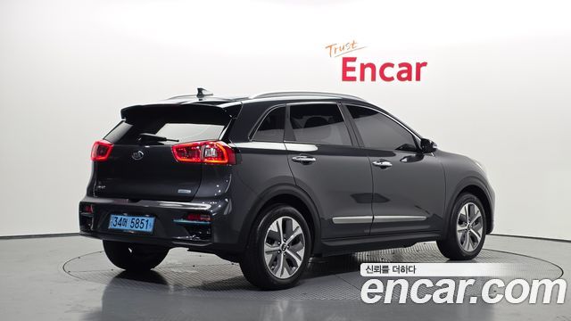 Kia Niro EV Noblesse - фото 1