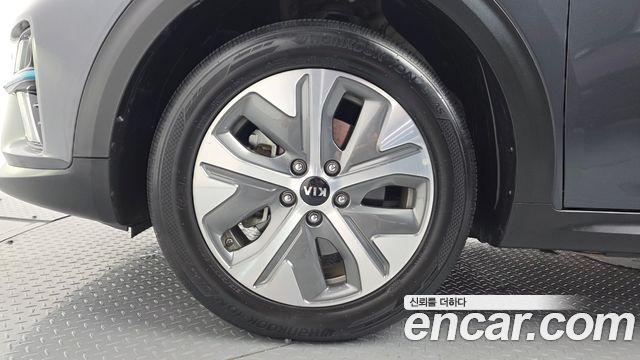 Kia Niro EV Noblesse - фото 4
