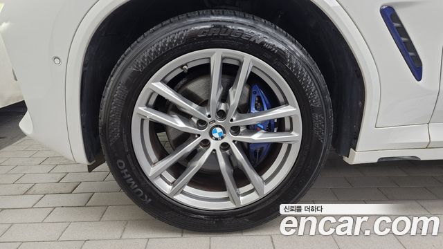 BMW X4 G02 xDrive20d M Sport - фото 4
