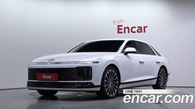Hyundai Grandeur GN7 2,5 Gasoline 2WD Calligraphy - фото 0