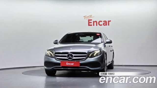 Mercedes-Benz E-Class W213 E300 Avantgarde - фото 2