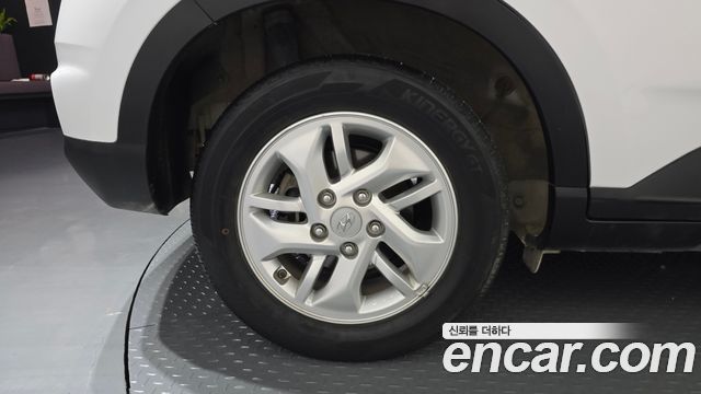 Hyundai Venue 1.6 Modern Plus - фото 4