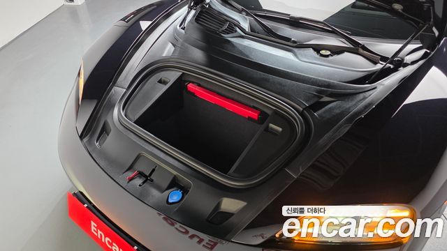 Porsche Taycan 4S - фото 4